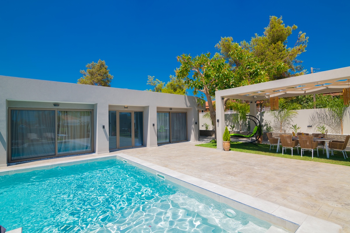 Rua Villa, Zante villa holidays with the experts - Villa Select