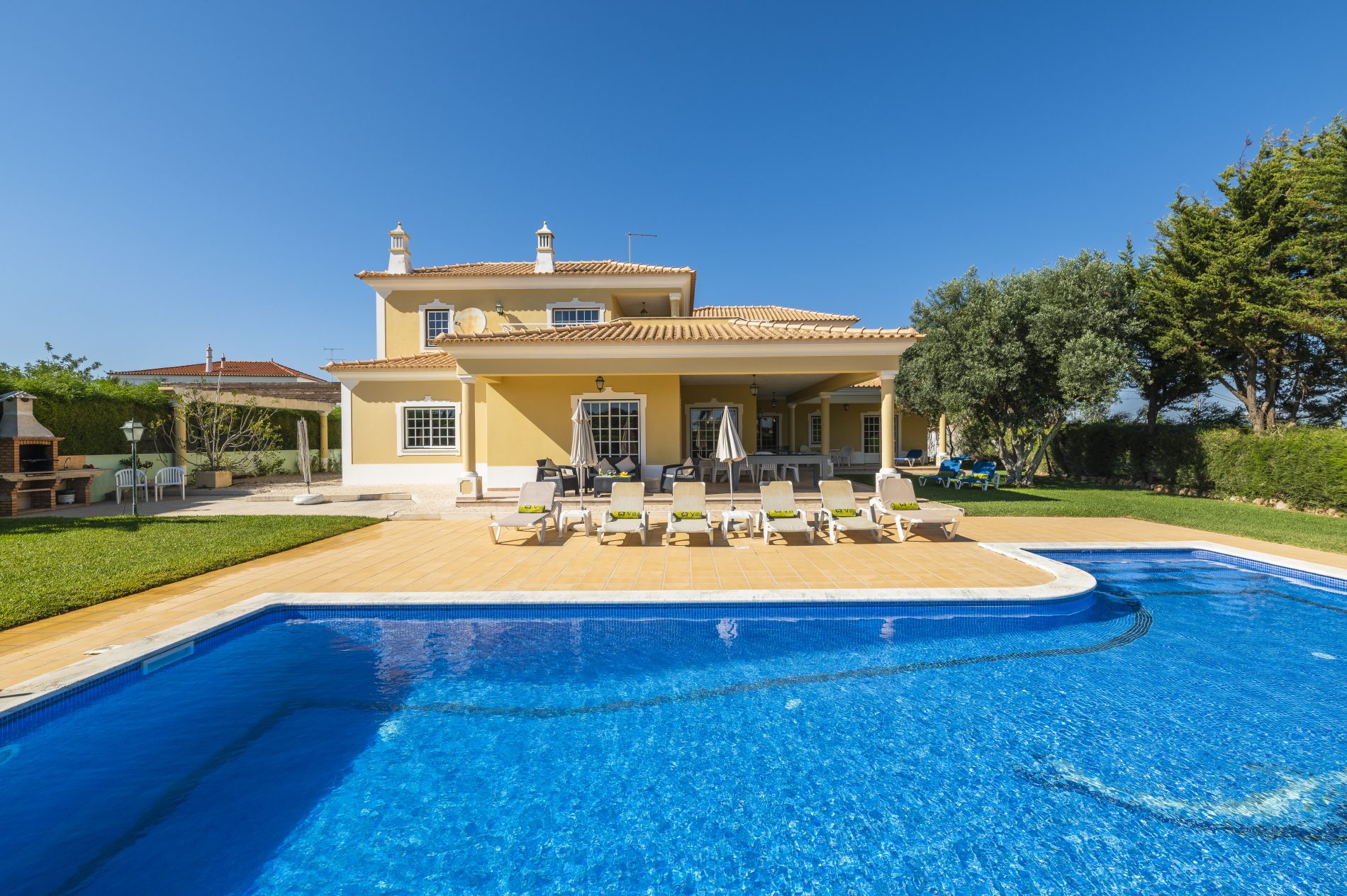 algarve-villas-with-private-pool-villa-select
