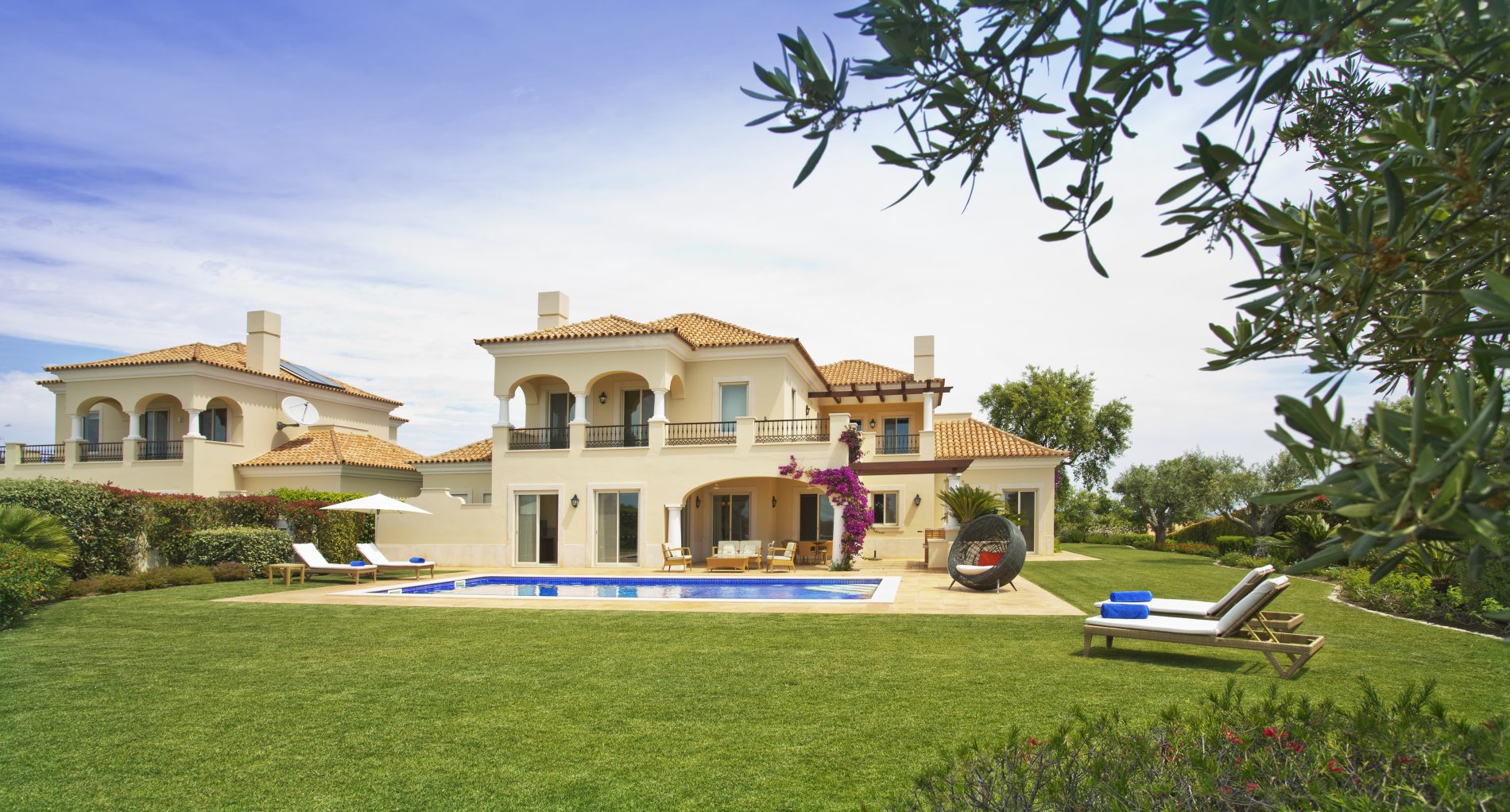 Golf Resort Villas in the Algarve Villa Select